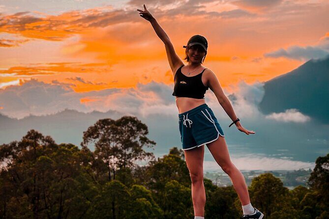 Mount Batur Jeep Sunrise and Natural Hot Spring Tour - Breakfast With a Purpose: Fuel for Sunrise Waiting