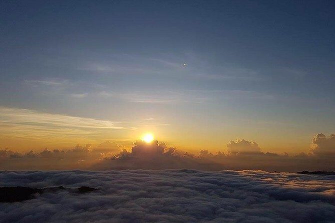 Mount Batur Sunrise Hike and Hidden Waterfall - Sunrise on the summit: what you’re really paying for