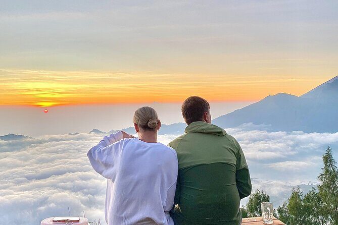 Mount Batur Sunrise Hike, Breakfast & Hot Spring - Sunrise and breakfast: why the food timing is the point