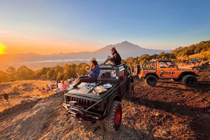 Mount Batur Sunrise Jeep Tour with Natural Hot Spring - The early schedule (and where to meet)