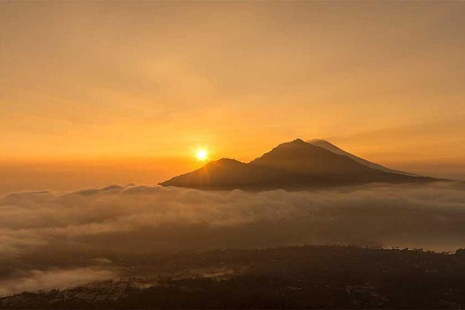 Mount Batur Sunrise Trekking and Natural Hot Spring - Key things to know before you go