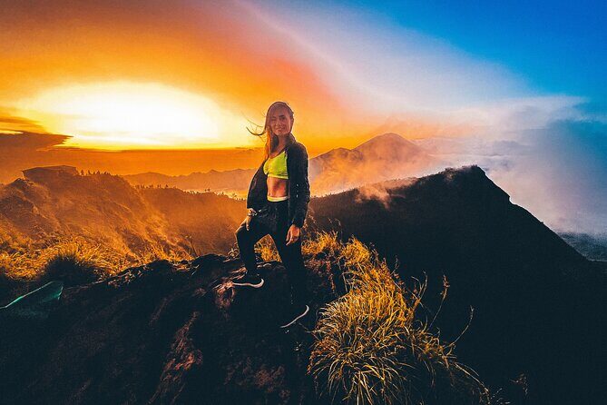 Mount Batur Sunrise Trekking and Rice Terrace Adventure - Crater Rim to Breakfast: The Sunrise Moment and What Happens Next