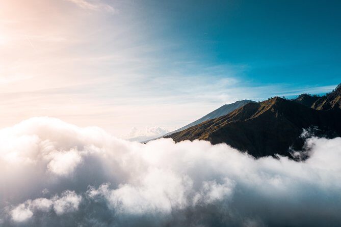 Mount Batur Sunrise Trekking and Rice Terrace Adventure - Timing, Weather, and What to Wear for a Volcano Morning