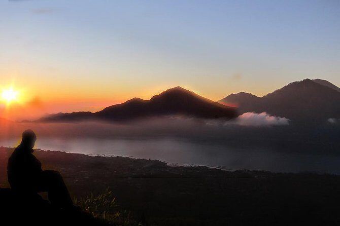 Mount Batur Sunrise Trekking Private All Inclusive - What a Mount Batur sunrise trek is like in real life