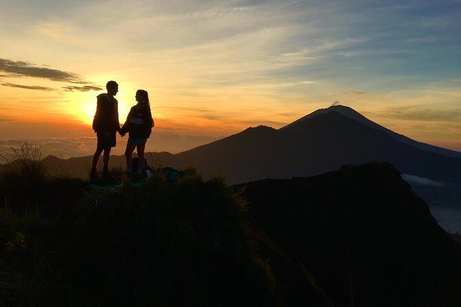 Mount Batur Sunrise Trekking With Local Guide - Hike to the Summit by Flashlight (and Why It’s Done This Way)