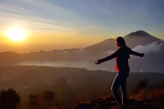 Mount Batur Sunrise Trekking with Natural Hot Springs - Descent to Toya Bungkah and the Natural Hot Spring Soak