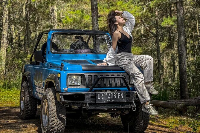 Mount Batur Sunset Jeep Guided Tour (Private Tour) - Stop One at Mount Batur: sunrise views and breakfast without the hike