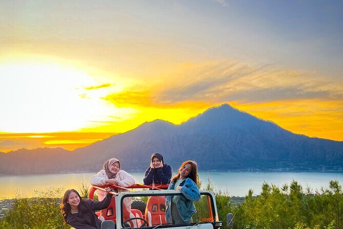 Mount Batur Trekking by 4wd Jeep - Natural Hot Spring Soak at Lake Batur Area