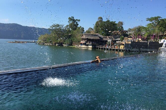 Mt batur Sunrise Trekking and Natural Spring Tour - Stop 2: Batur natural hot springs for recovery with a lake view