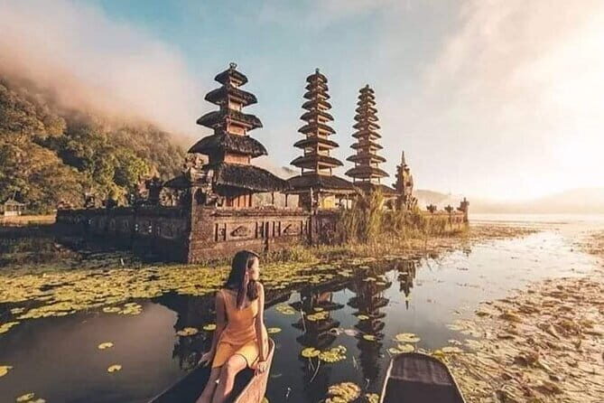Munduk Twin lake Trekking, Ulun Danu Beratan & Hidden Waterfall - Key Things I’d Prioritize Before You Go