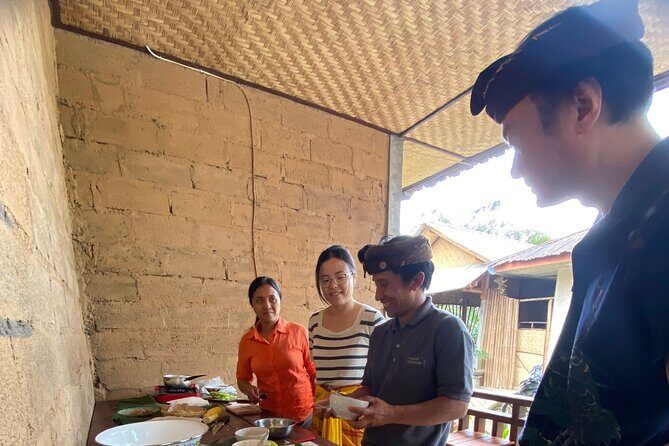 Munduk:authentic local Home cooking class - Banyumala Twin Waterfalls: A Nature Break After Cooking