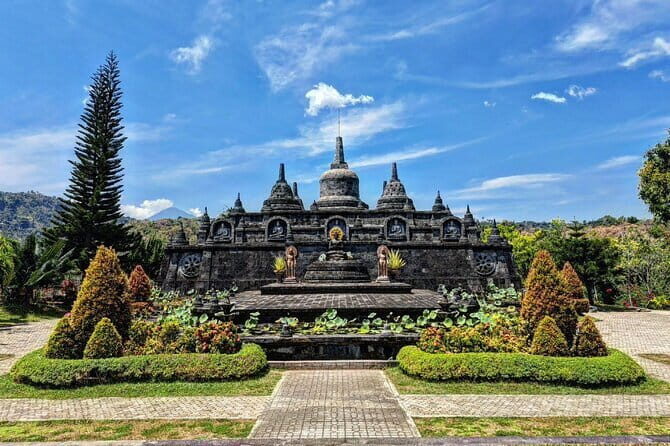 North Bali highlights: Buddhist temple, Waterfall & hot spring - Pickup from Seminyak and a private, ticket-included plan