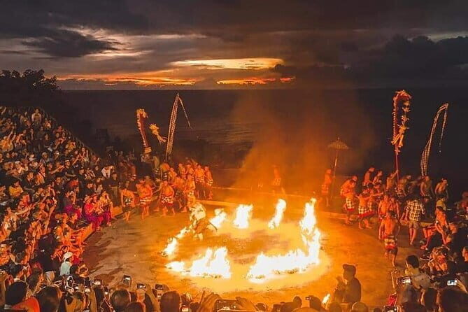 Nusa Dua Parasailing, Jet sky, GWK with Uluwatu Kecak Fire Dance - Nusa Dua Beach: jet ski and parasailing without the guesswork