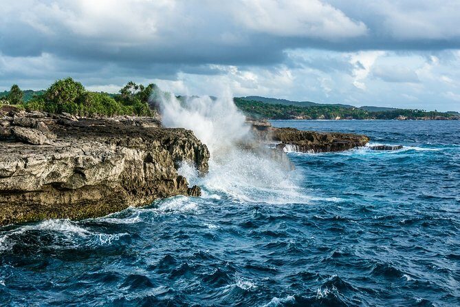 Nusa Lembongan Island: Snorkeling & Mangrove Forest Day Tour - Devil’s Tears: the most dramatic hour of the day