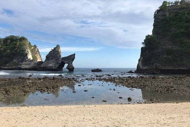 Nusa Penida 2 Day 1 Nights Guided Private Bali Tour - Choosing your hotel base since accommodation is not included
