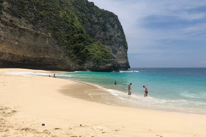 Nusa Penida Island Beach Tours Private All Inclusive - Stop 1: Sampalan Beach (a quick start, 30 minutes)