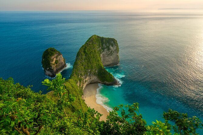 Nusa Penida Private Snorkeling and West Tour Start from Bali - Kelingking Beach: iconic viewpoint time without the marathon