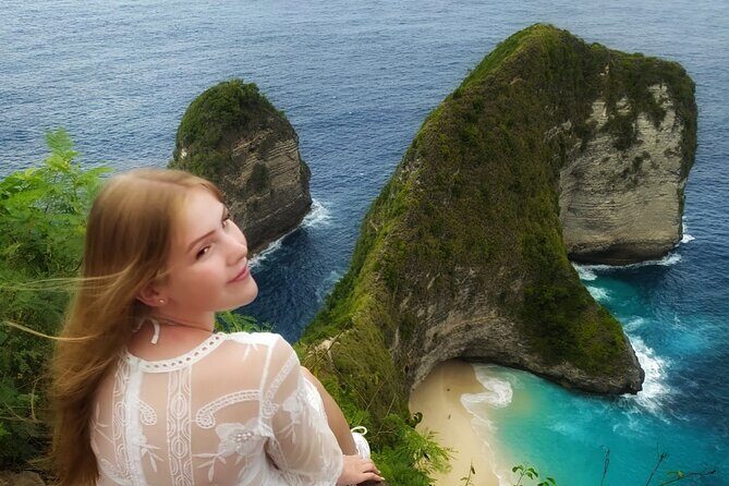 Nusa Penida Tours All Inclusive - Crystal Bay: swim and semi-snorkeling time