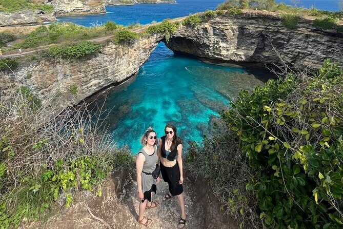 One Day Trip Nusa Penida Bali with All Inclusive - Kelingking Beach: the dinosaur-head view and the hike down