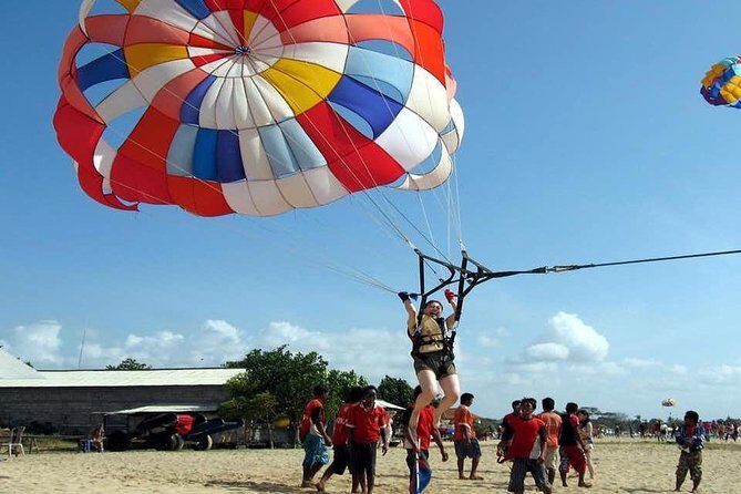 Parasailing Adventure watersport all include - Hotel Pickup and the “Meet at the Beach” Option