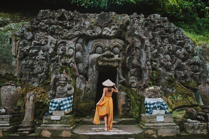 Pick 5 Destinations: Customized Ubud Tour - Tegalalang Rice Terrace: the view you can walk into