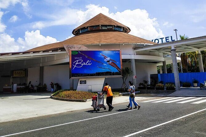 Private Arrival Transfer: Bali Airport to Sanur and Ubud Hotel - Stops and Quick Info: What the Driver Can Do for You