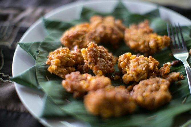 PRIVATE Balinese Cooking Class in Ubud with Dewa with Transfers - Cooking in a Walled Compound Kitchen (Wood-Fired Stove Included)