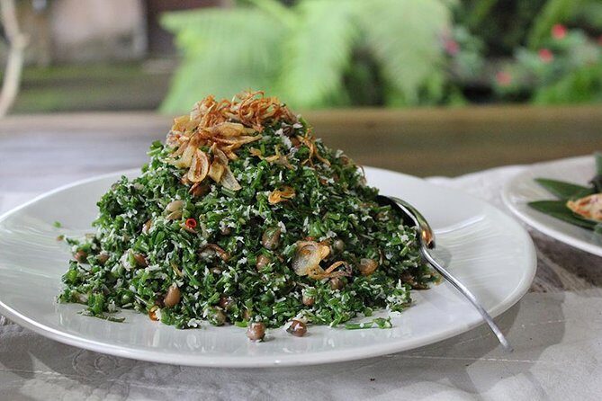 PRIVATE Balinese Cooking Class in Ubud with Dewa with Transfers - What You Eat: Lunch/Dinner in the Family Compound