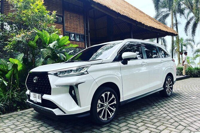 Private Car Charter in Bali with an English-speaking Driver - Your day with an English-speaking driver: flexibility that feels personal