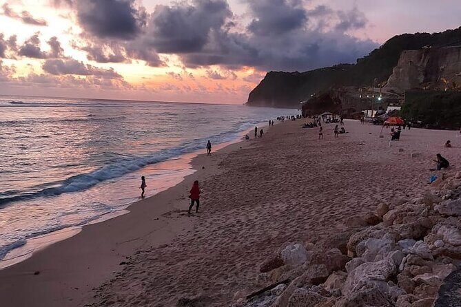Private Half-Day Beach and Shopping Tour in Kuta - Pantai Melasti Ungasan: a newer beach break