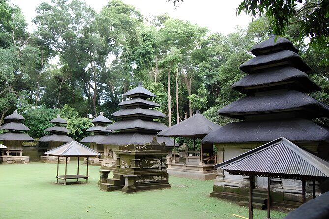 Private Half-Day Tour: Tanah Lot Sunset Tour - Stop 2: Alas Kedaton Monkey Forest in Kutuh Village (wildlife time)