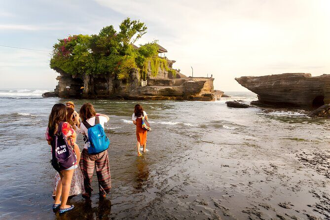 Private Half-Day Tour: Tanah Lot Sunset Trip Packages - Tanah Lot Temple: timing, tides, and crowd reality