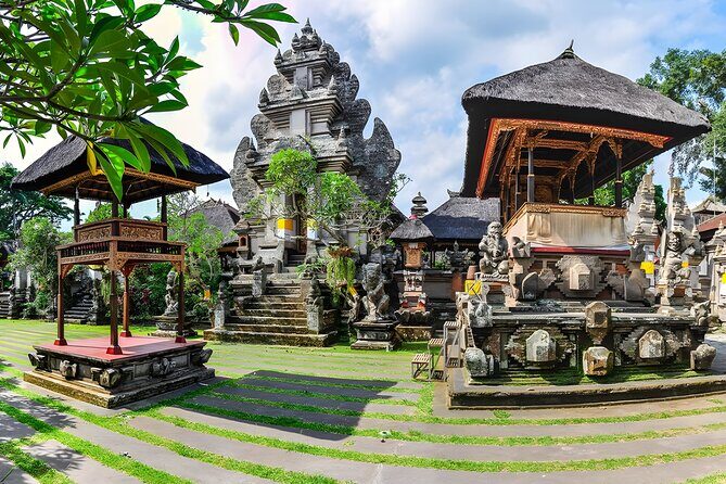 Private Half-Day Tour: Ubud Tour Packages - Tegenungan Waterfall: the payoff stop and the weather wildcard