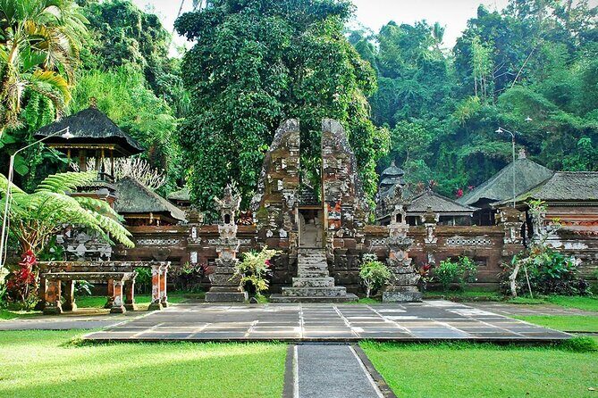 Private Inclusive Tour: The Best Of Ubud With Jungle Swing - Celuk Village silverwork: seeing craft up close