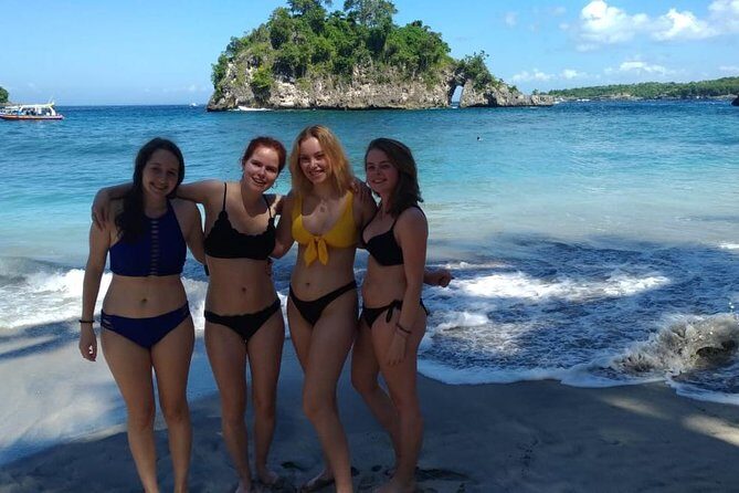 Private Instagramable West Nusa Penida Tour - Kelingking Beach: The cliff view that people come for