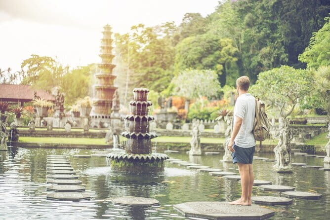 Private Sightseeing Northern East Bali All inclusive - Virgin Beach: White Sand, Crystal-Clear Water, and a Secluded Feel