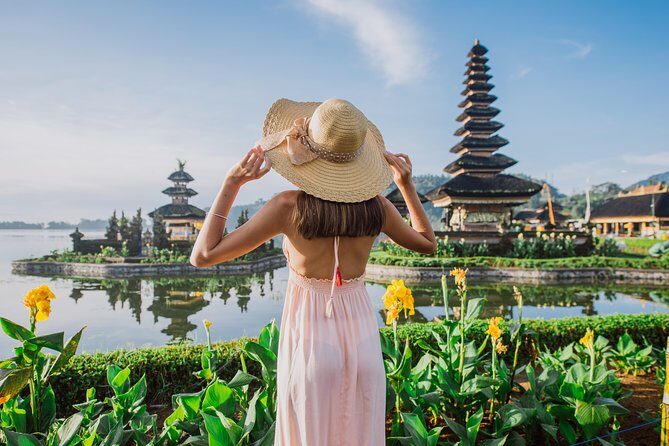 Private Tour: Amazing Sekumpul Waterfall and Ulun Danu Temple - North Bali starting at 6:00 am: why this timing works