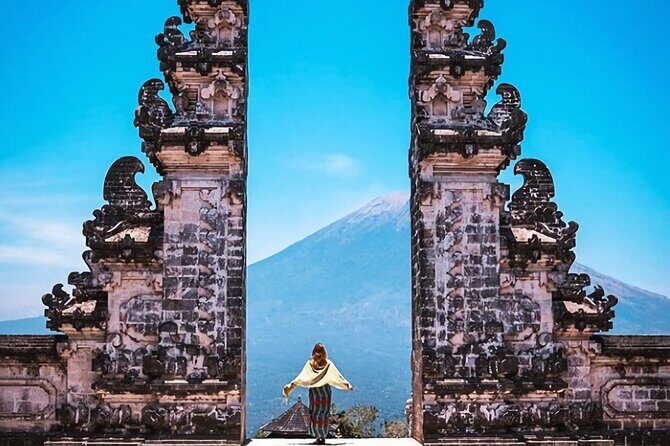 Private Tour: Gates of Heaven,Tukad Cepung Waterfall, Tirta gangga - Tukad Cepung Waterfall: bring sandals and expect real access