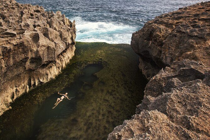 Private Tour in Nusa Penida West Island - Broken Beach (Pasih Uug): the arch-like landmark stop