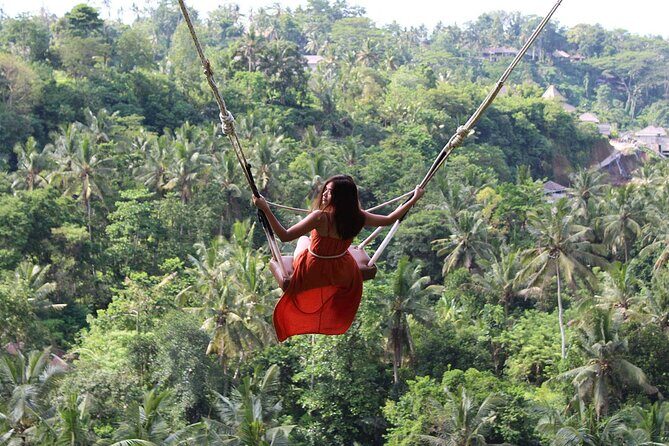 Private Tour : Individual costumize route with FREE - WIFI - Stop 5: Tirta Empul Temple and the idea of spiritual purification