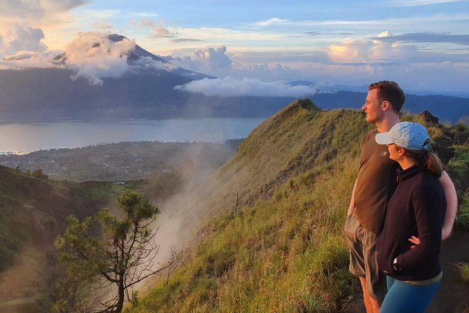 Private Tour Mount Batur Sunrise Trekking and Natural Hot Spring - The climb itself: what 9 km feels like in real life