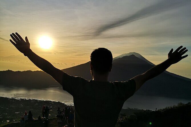Private Tour : Mount Batur Sunrise Trekking With Private Guide - Coffee Plantation Stop After the Hike (and Optional Hot Springs)