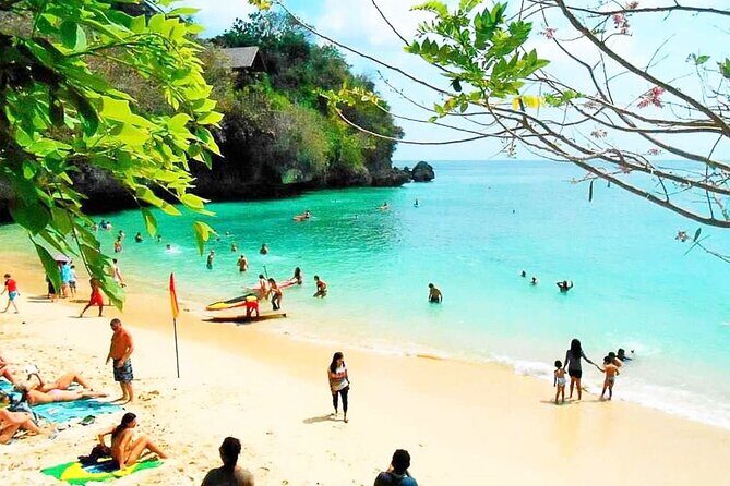 Private Tour Uluwatu Sunset Kecak Dance and Dinner at Jimbaran - Padang Padang Beach: your scenic warm-up with included entry