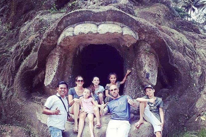 Private Ubud Tour Package - Tegalalang rice terraces, swing/photo spots, and the bird nest structure