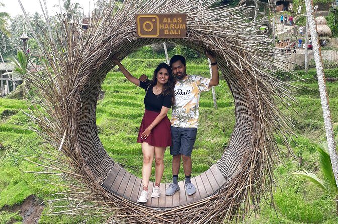 Private Ubud Tour Package - Ubud Art Market: organized chaos for flexible souvenirs
