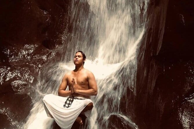 Purification Ceremony, Kehen Temple and Goa Raja Waterfall Tour - What This Ubud Day Covers: Purification, Kehen Temple Steps, and Goa Raja Pools