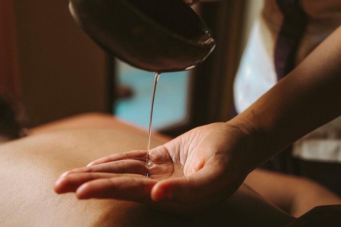 Royal Orchid Spa 90 Minutes Relaxing Massage. - The massage flow: natural oil, foot work, and what to ask yourself