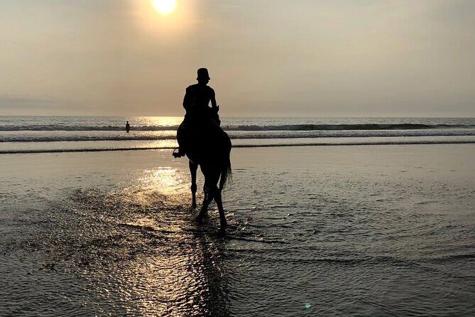 Seminyak Horse back riding In the beach - Photo moments on horseback: getting the shots you actually want