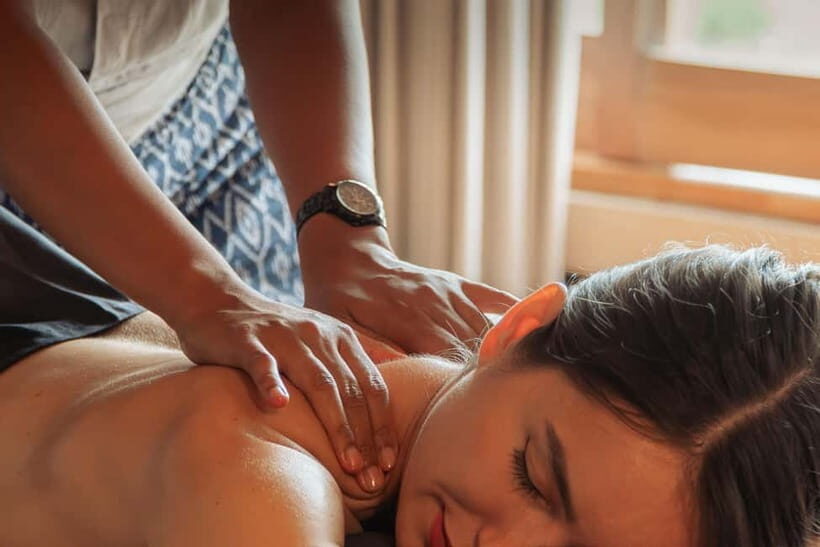 Seminyak: Spa Treatments at Svaha Spa Seminyak - The treatment combo: Balinese massage meets aromatherapy oils