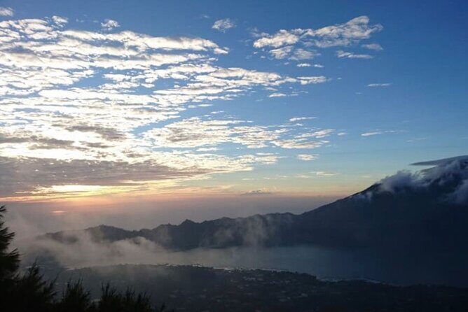 Sharing Mount Batur Sunrise Trekking Guide Pick Up and Drop Off - What’s Included (and What You’ll Pay For)